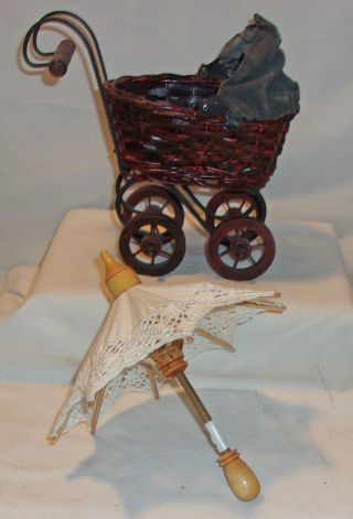 Miniature Old Fashion Wicker Baby Buggy & Parasol For Small Doll Or Teddy Bear
